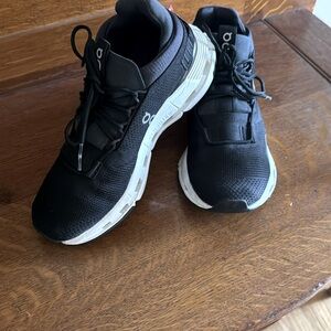 Great Used condition-ON brand running shoes, black, size 7.5